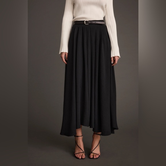 12th Tribe Dresses & Skirts - NWT 12th Tribe Black Midi Skirt Medium